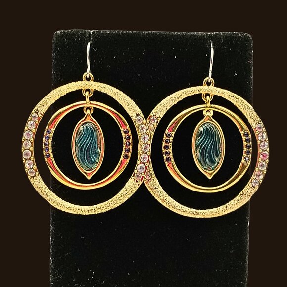 VTG Womens Gold Tone Lucite Chain Necklace Earring Set Textured Elegant Green - Picture 6 of 9